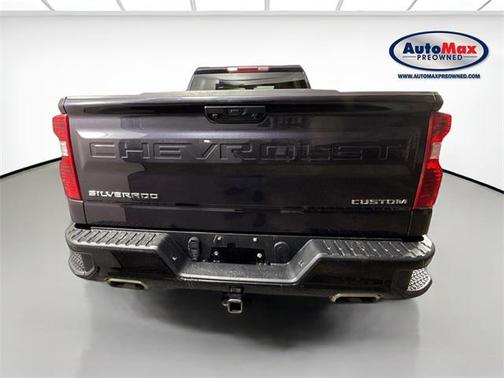 2022 Chevrolet Silverado 1500 Custom Trail Boss