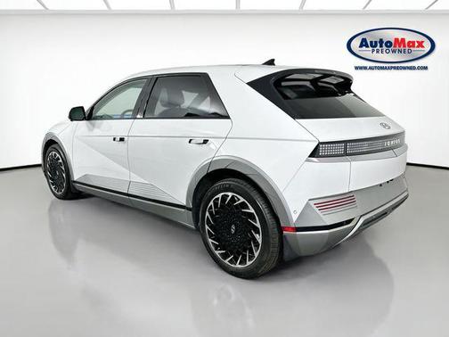 Atlas White 2023 Hyundai IONIQ 5 Limited