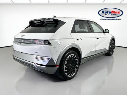 Atlas White 2023 Hyundai IONIQ 5 Limited