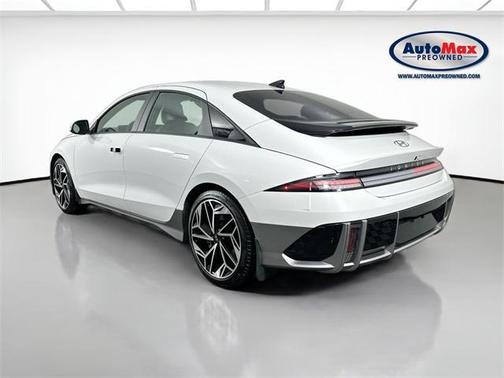 2024 Hyundai IONIQ 6 SEL