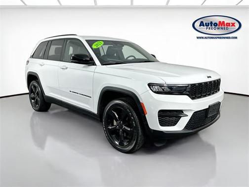 2023 Jeep Grand Cherokee Altitude