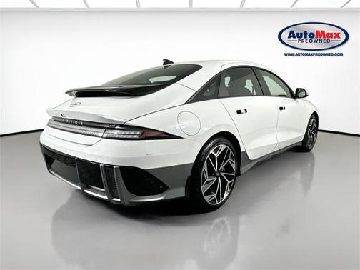 2023 Hyundai IONIQ 6 SEL