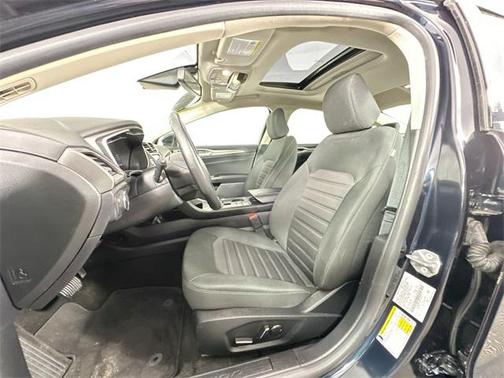 2020 Ford Fusion Hybrid SE