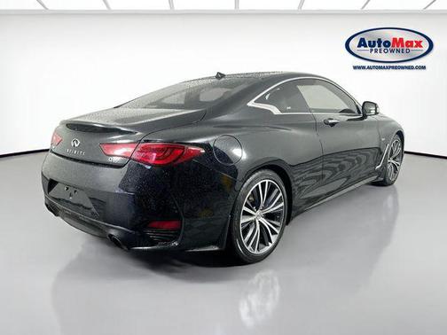 Black Obsidian 2018 INFINITI Q60 3.0T LUXE