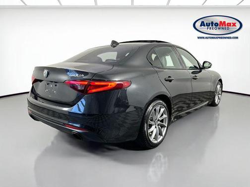 2022 Alfa Romeo Giulia Ti