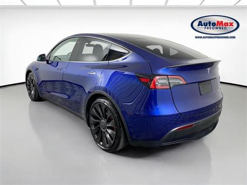 2023 Tesla Model Y Performance Dual Motor All-Wheel Drive