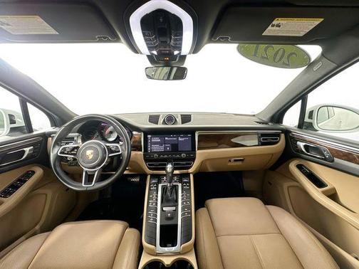 White 2021 Porsche Macan Macan