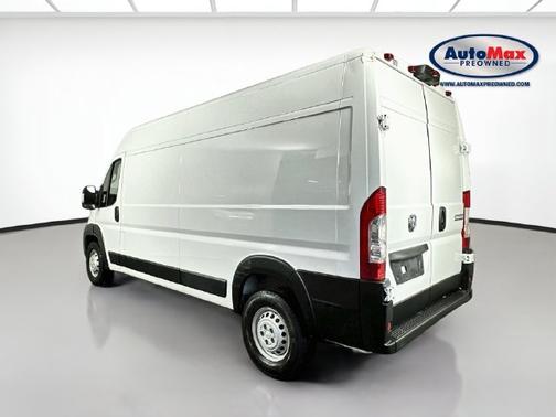 Bright White Clearcoat 2025 RAM ProMaster 2500 High Roof