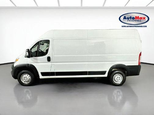 Bright White Clearcoat 2025 RAM ProMaster 2500 Tradesman