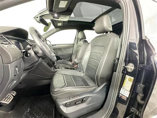 2022 Volkswagen Tiguan 2.0T SEL R-Line 4MOTION