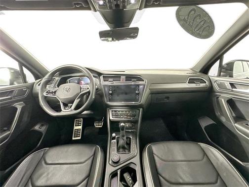 2022 Volkswagen Tiguan 2.0T SEL R-Line 4MOTION