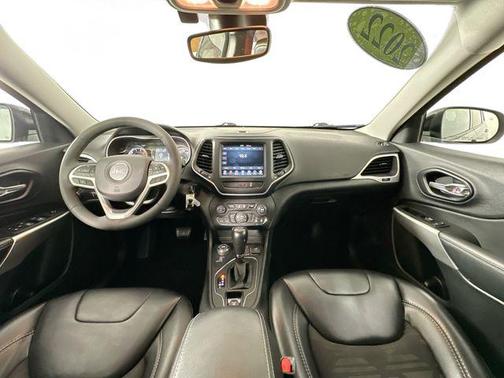 2022 Jeep Cherokee X 4x4