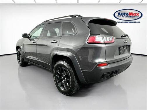 2022 Jeep Cherokee X 4x4