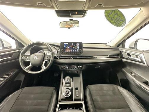 2023 Mitsubishi Outlander SE 2.5 S-AWC