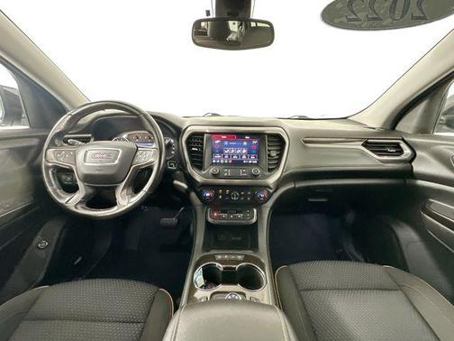 2022 GMC Acadia AWD AT4