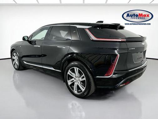 Stellar Black Metallic 2024 Cadillac LYRIQ Tech