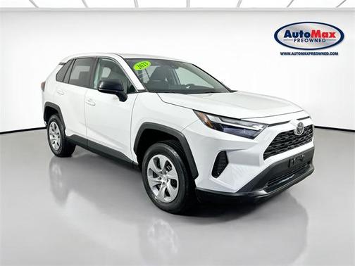 2023 Toyota RAV4 LE