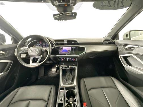 2024 Audi Q3 Premium 45 TFSI S line quattro Tiptronic