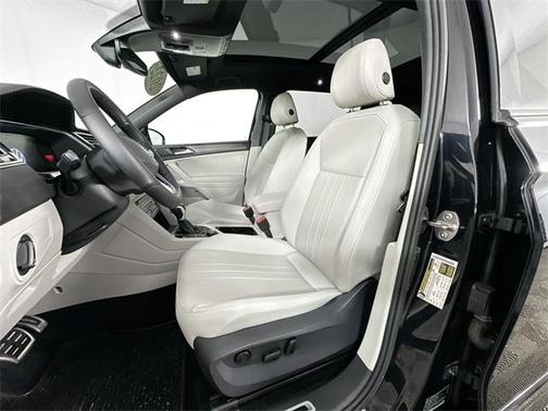2022 Volkswagen Tiguan 2.0T SE R-Line Black 4MOTION
