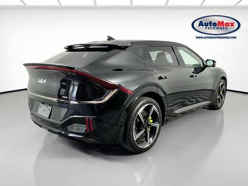 Aurora Black Pearl 2023 Kia EV6 GT