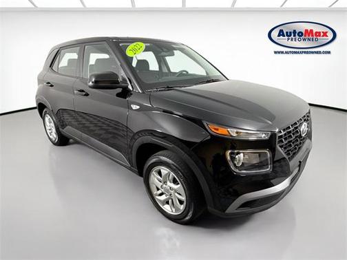 2022 Hyundai VENUE SE