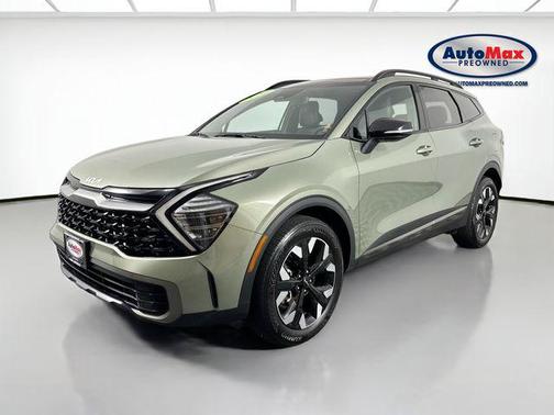 Jungle Green 2024 Kia Sportage X-Line