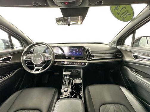 Jungle Green 2024 Kia Sportage X-Line