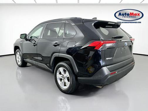 2021 Toyota RAV4 Hybrid LE