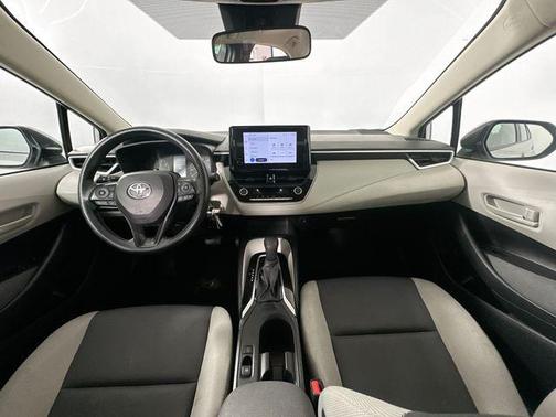 Classic Silver Metallic 2024 Toyota Corolla LE