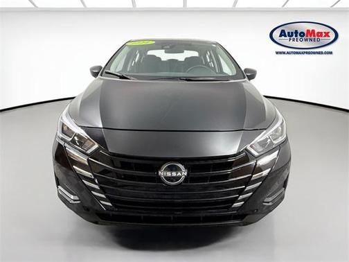 2024 Nissan Versa 1.6 S+