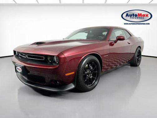 Octane Red Pearlcoat 2022 Dodge Challenger R/T