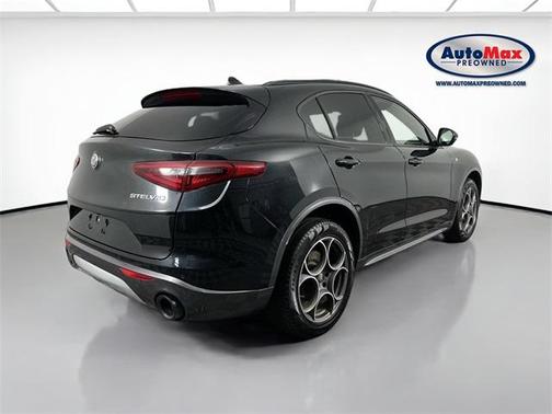2022 Alfa Romeo Stelvio Ti