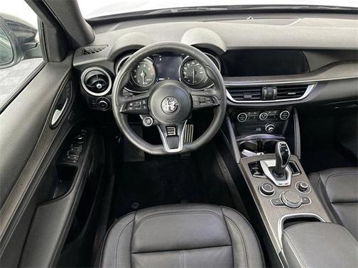 2022 Alfa Romeo Stelvio Ti