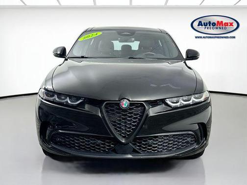 Alfa Black 2024 Alfa Romeo Tonale Veloce EAWD