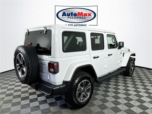 2023 Jeep Wrangler 4-Door Sahara