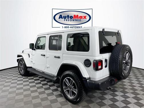 2023 Jeep Wrangler 4-Door Sahara