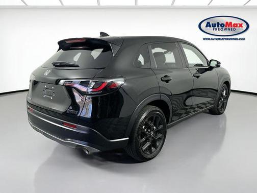 Crystal Black Pearl 2025 Honda HR-V AWD Sport