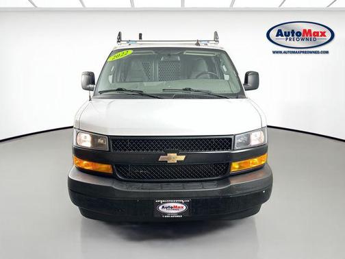 Summit White 2022 Chevrolet Express 2500 Work Van