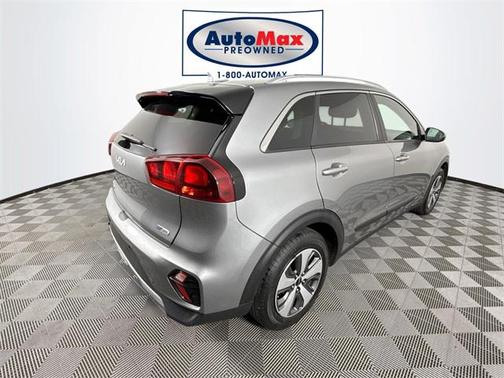 2022 Kia Niro LX
