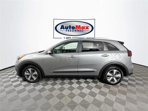 2022 Kia Niro LX