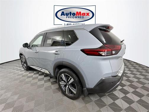 2022 Nissan Rogue SL