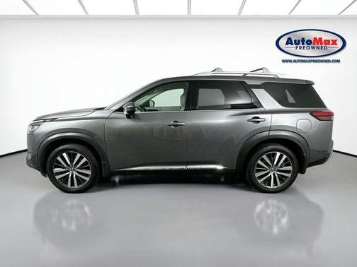 Gun Metallic 2022 Nissan Pathfinder Platinum 4WD
