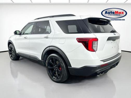 Star White Metallic Tri-Coat 2022 Ford Explorer ST