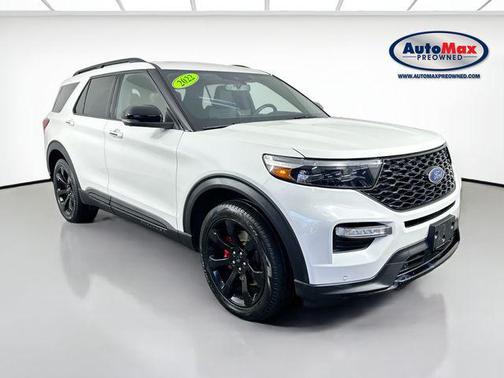 Star White Metallic Tri-Coat 2022 Ford Explorer ST