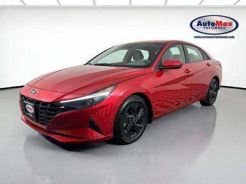 Calypso Red 2022 Hyundai ELANTRA SEL