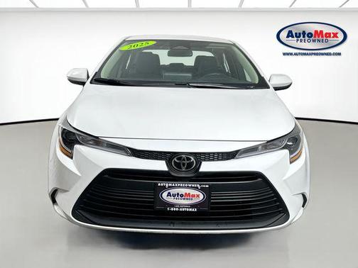 Ice Cap 2025 Toyota Corolla LE