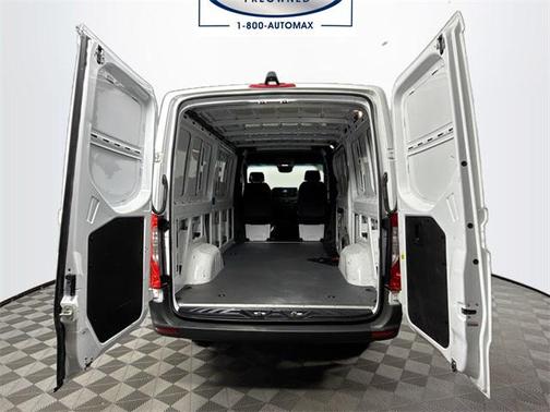 2020 Mercedes-Benz Sprinter 2500 Standard Roof