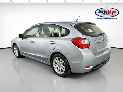 Ice Silver Metallic 2016 Subaru Impreza 2.0i Premium