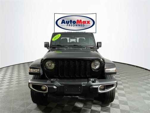 2022 Jeep Gladiator Sport