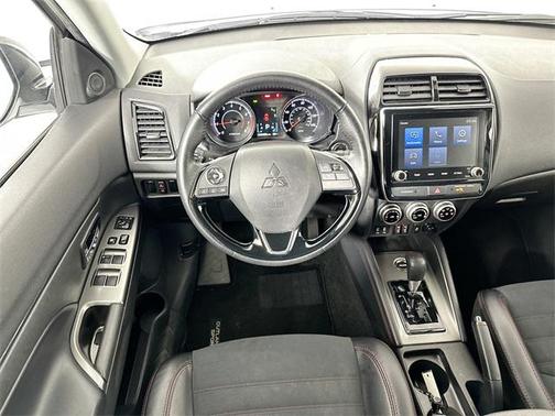 2024 Mitsubishi Outlander Sport SE